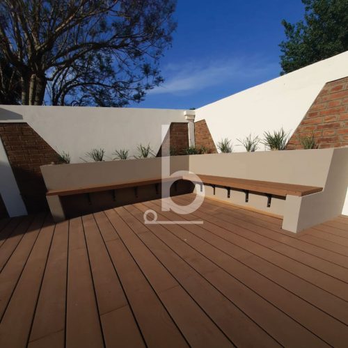 DECK WPC - IMPORTADO Marrón claro - Rayado