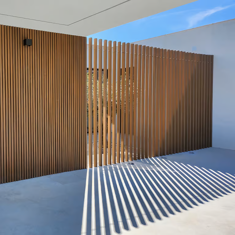 VIGAS WPC 45x90 - Teak - Imagen 4